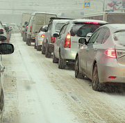 15 автомобилей заглохли на трассах Западной Сибири из-за морозов